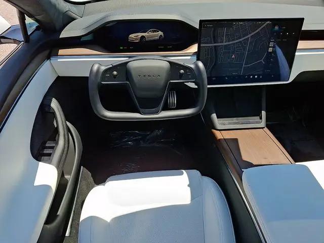 2023 Tesla Model S Standard Range