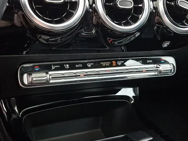 2025 Mercedes-Benz CLA 250 4MATIC