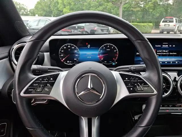 2025 Mercedes-Benz CLA 250 4MATIC