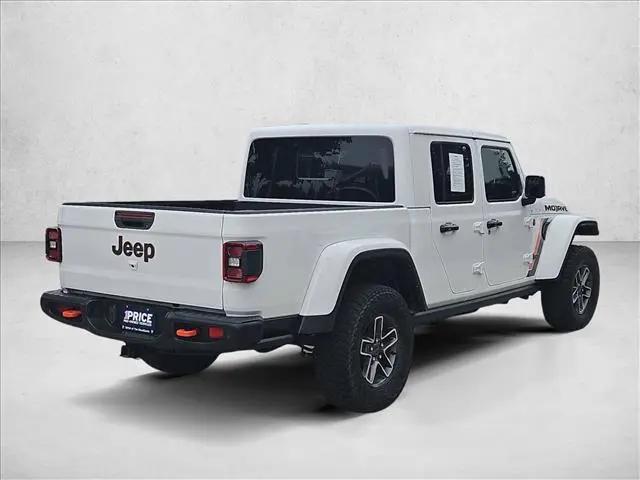 2024 Jeep Gladiator Sport