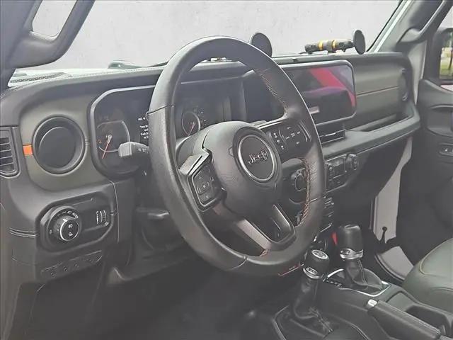 2024 Jeep Gladiator Sport