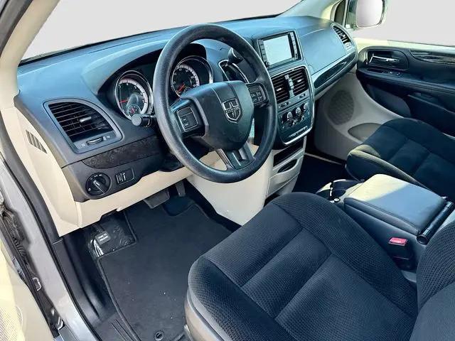 2020 Dodge Grand Caravan SE
