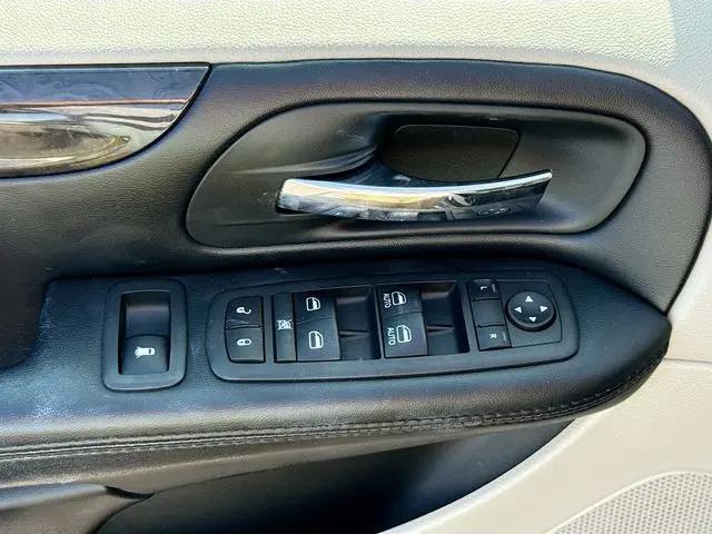 2020 Dodge Grand Caravan SE