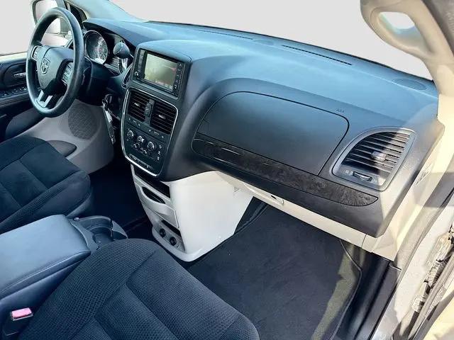 2020 Dodge Grand Caravan SE