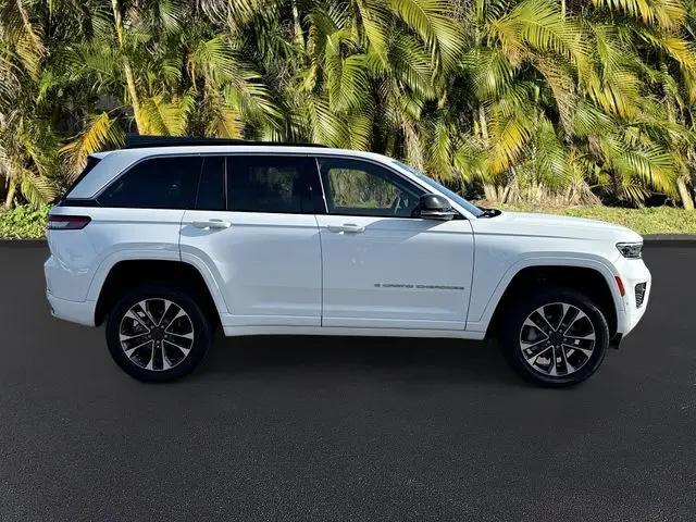 2025 Jeep Grand Cherokee Overland 4x4