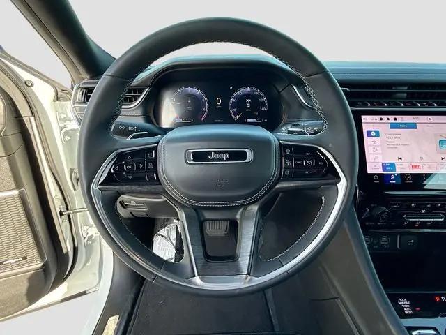 2025 Jeep Grand Cherokee Overland 4x4
