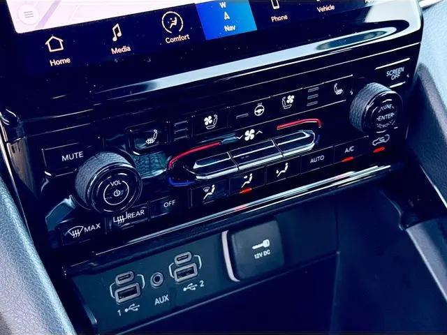 2025 Jeep Grand Cherokee Overland 4x4