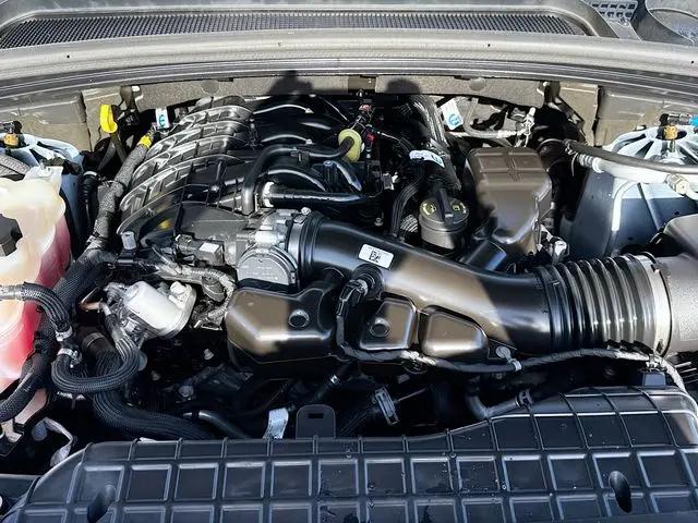 2025 Jeep Grand Cherokee Overland 4x4