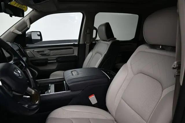 2022 Ram 1500 Limited Crew Cab 4x4 5'7" Box