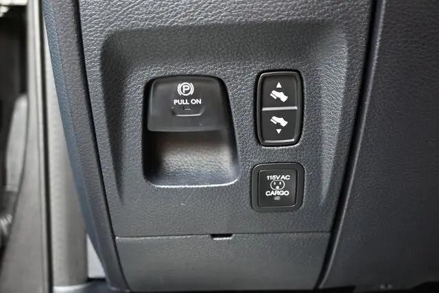 2022 Ram 1500 Limited Crew Cab 4x4 5'7" Box