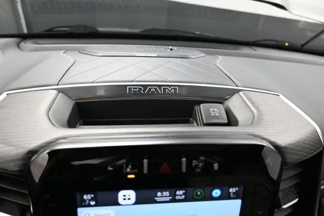 2022 Ram 1500 Limited Crew Cab 4x4 5'7" Box