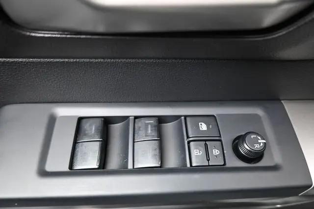 2026 Toyota Tundra SR5 CrewMax 5.5' Bed