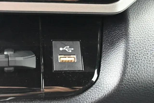 2026 Toyota Tundra SR5 CrewMax 5.5' Bed