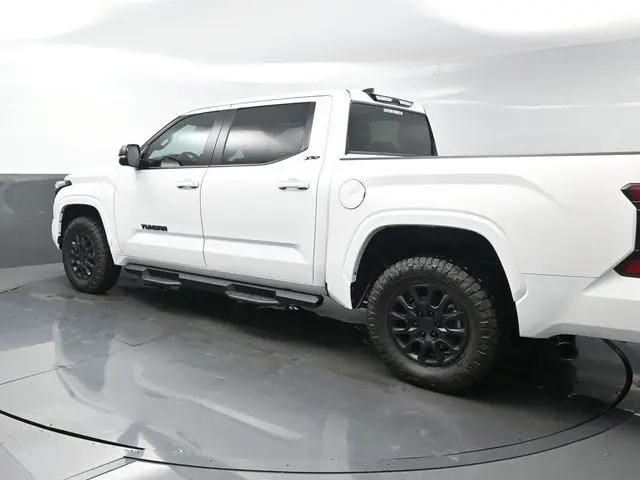 2026 Toyota Tundra SR5 CrewMax 5.5' Bed