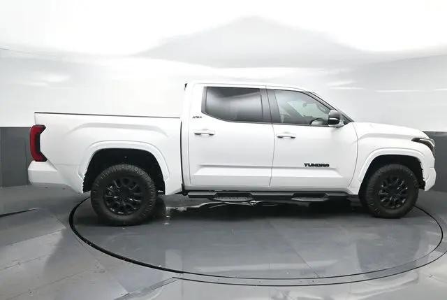 2026 Toyota Tundra SR5 CrewMax 5.5' Bed