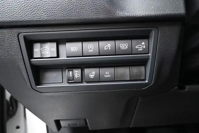 2026 Toyota Tundra SR5 CrewMax 5.5' Bed