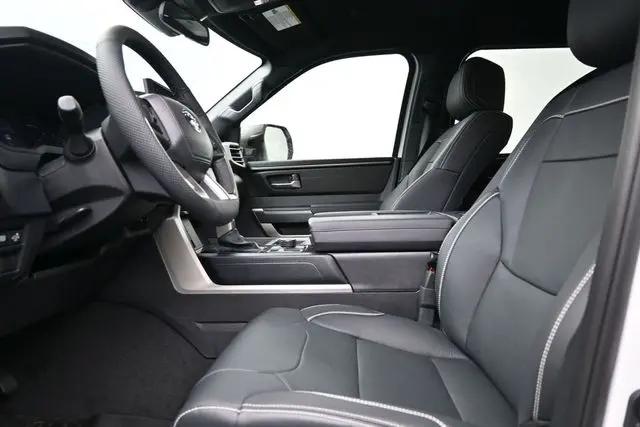 2026 Toyota Tundra SR5 CrewMax 5.5' Bed