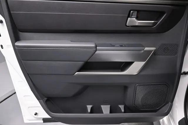 2026 Toyota Tundra SR5 CrewMax 5.5' Bed