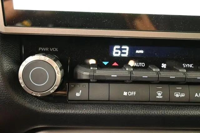 2026 Toyota Tundra SR5 CrewMax 5.5' Bed
