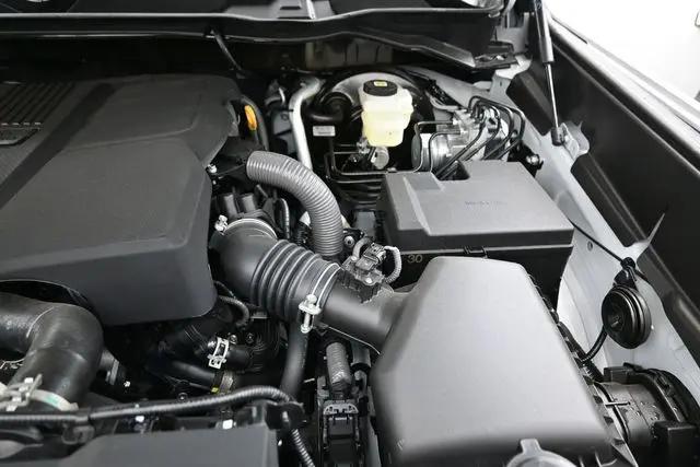 2026 Toyota Tundra SR5 CrewMax 5.5' Bed