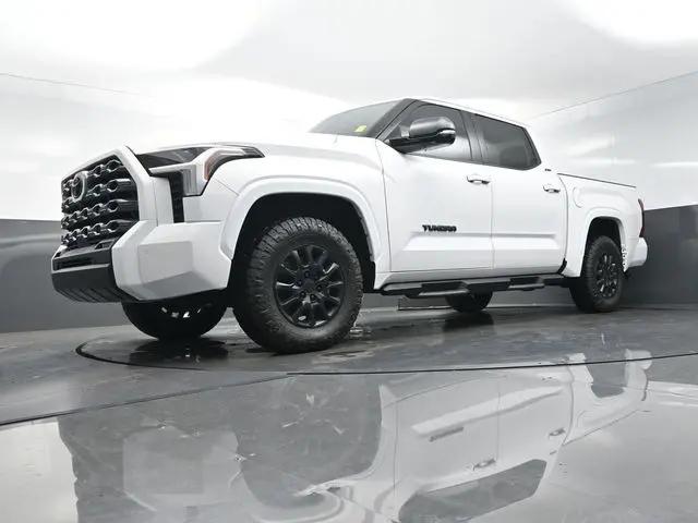 2026 Toyota Tundra SR5 CrewMax 5.5' Bed