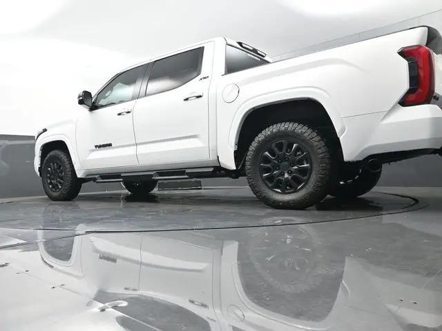 2026 Toyota Tundra SR5 CrewMax 5.5' Bed