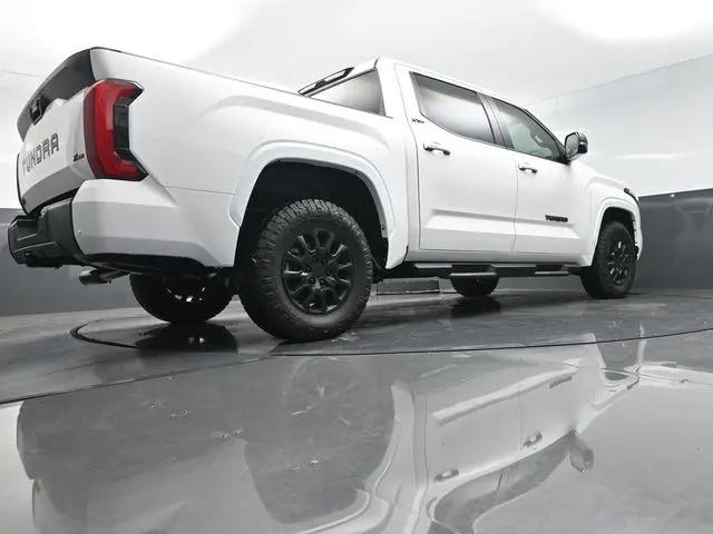 2026 Toyota Tundra SR5 CrewMax 5.5' Bed