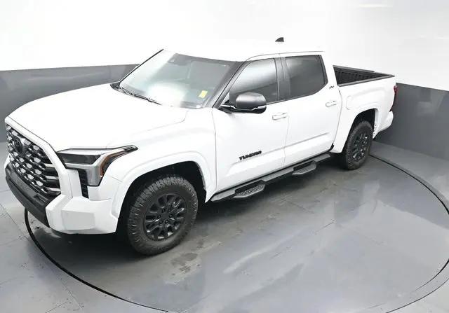 2026 Toyota Tundra SR5 CrewMax 5.5' Bed