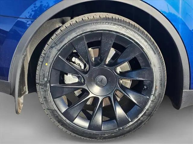 2024 Tesla Model Y Long Range Dual Motor All-Wheel Drive