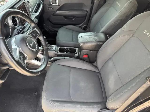 2019 Jeep Wrangler Unlimited Sahara 4x4