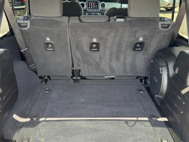 2019 Jeep Wrangler Unlimited Sahara 4x4
