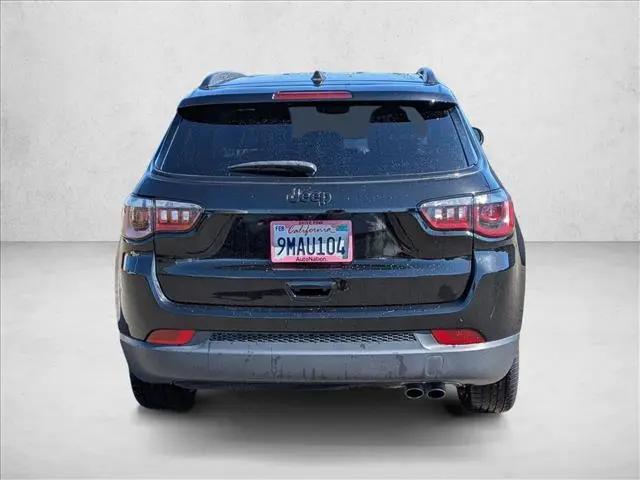 2020 Jeep Compass Altitude FWD