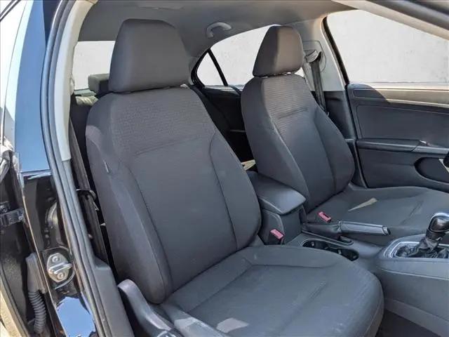 2015 Volkswagen Jetta 2.0L S