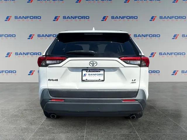 2019 Toyota RAV4 LE