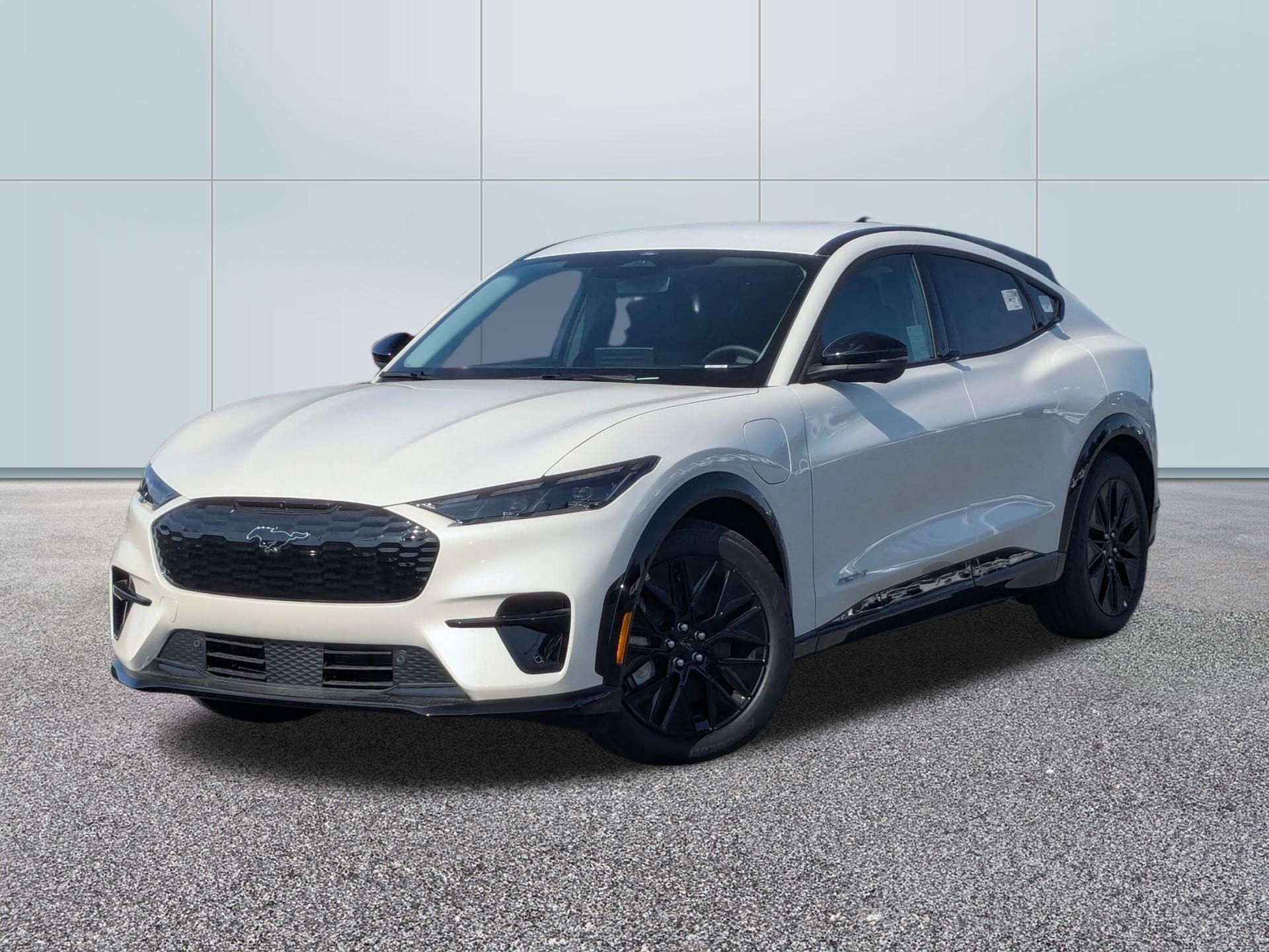 2026 Ford Mustang-Mach-e Premium's photo