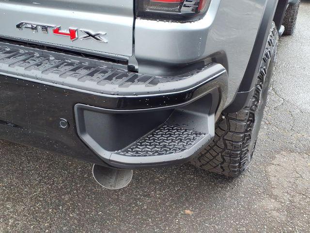 2026 GMC Sierra 2500HD Crew Cab, Standard Bed, AT4X, 4WD