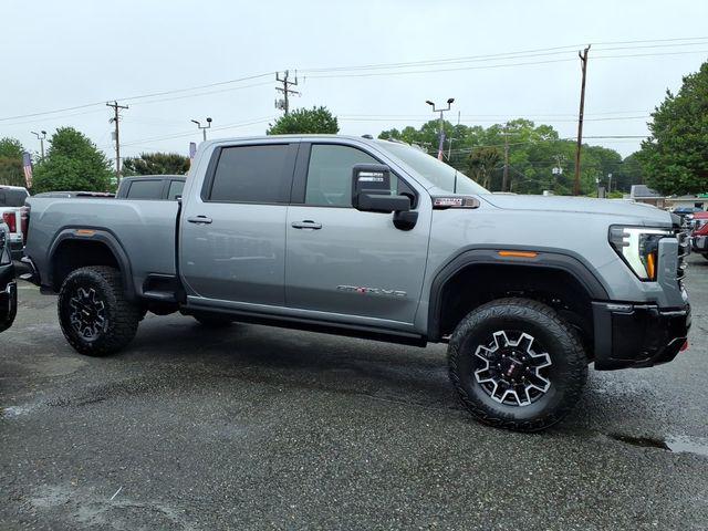 2026 GMC Sierra 2500HD Crew Cab, Standard Bed, AT4X, 4WD