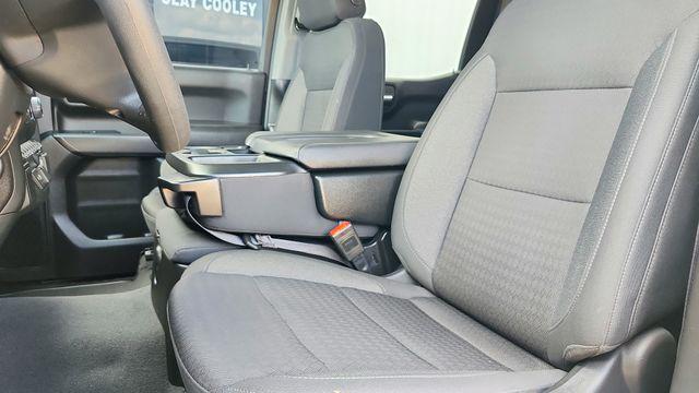 2024 Chevrolet Silverado 1500 2WD Crew Cab Short Bed Custom