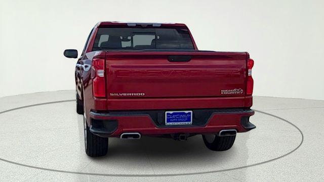 2022 Chevrolet Silverado 1500 4WD Crew Cab Short Bed High Country