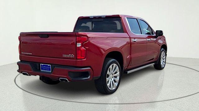 2022 Chevrolet Silverado 1500 4WD Crew Cab Short Bed High Country