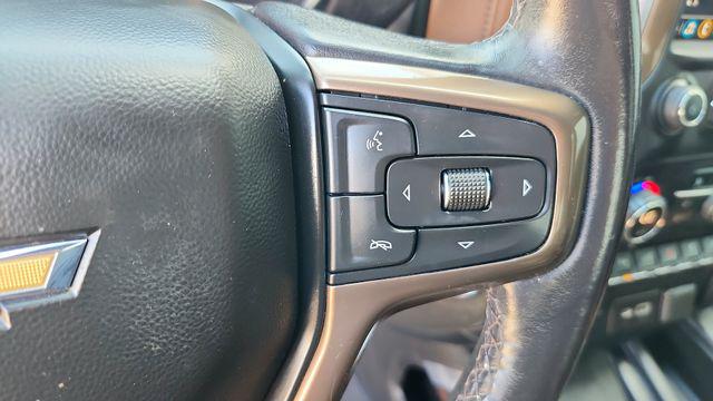 2022 Chevrolet Silverado 1500 4WD Crew Cab Short Bed High Country