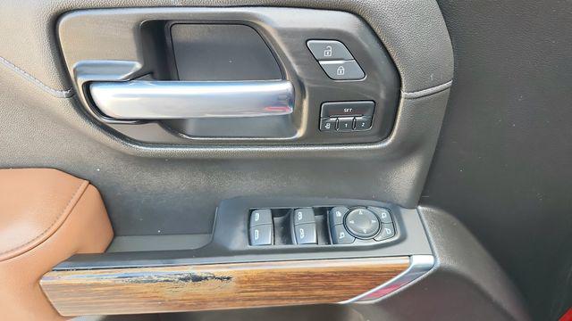 2022 Chevrolet Silverado 1500 4WD Crew Cab Short Bed High Country