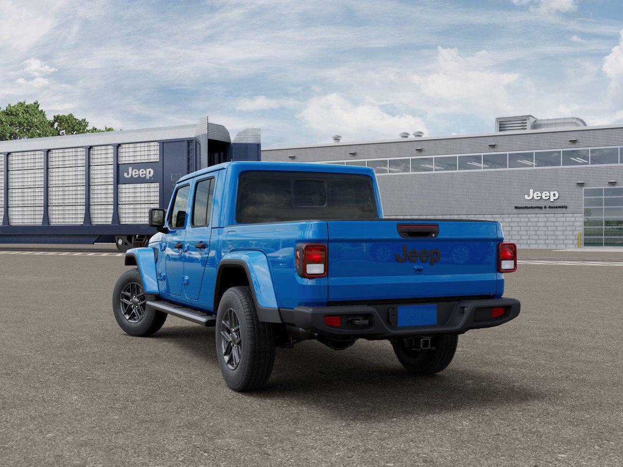 New 2026 Hydro Blue Pearl-Coat Exterior Paint Jeep Sport S image 3