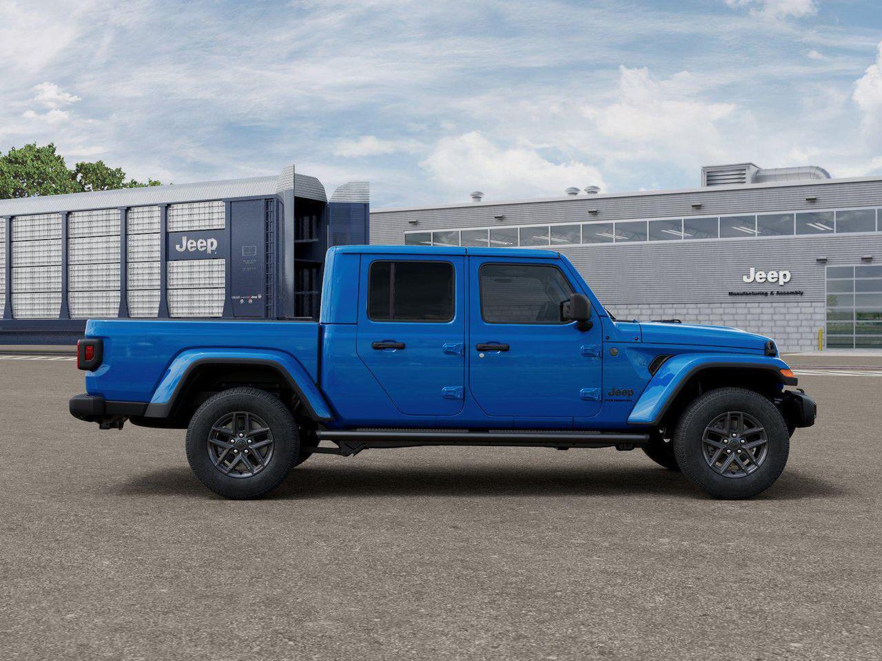 New 2026 Hydro Blue Pearl-Coat Exterior Paint Jeep Sport S image 21