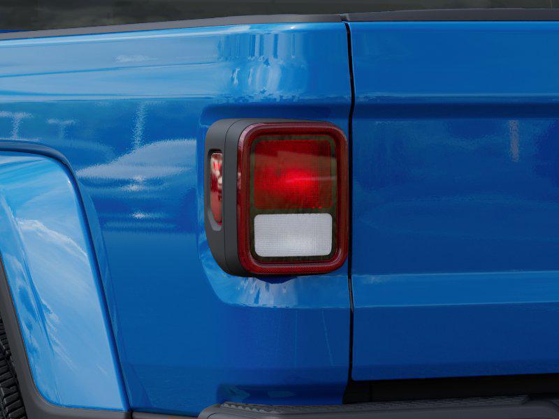 New 2026 Hydro Blue Pearl-Coat Exterior Paint Jeep Sport S image 35