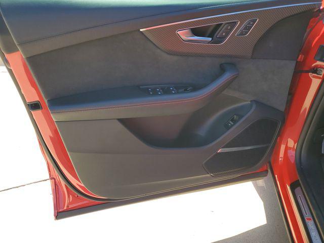 2022 Audi RS Q8 TFSI quattro Tiptronic
