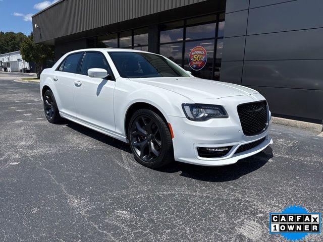 2023 Chrysler 300 Touring L for sale in Jacksonville, NC
