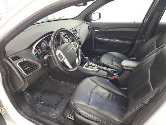 2012 Chrysler 200 Limited