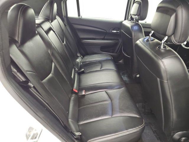 2012 Chrysler 200 Limited