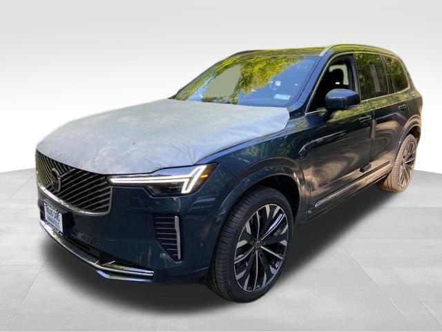 2026 Volvo XC90 Plug-In Hybrid Ultra, T8 AWD, Electric/Gasoline, Bright, 6 Seats